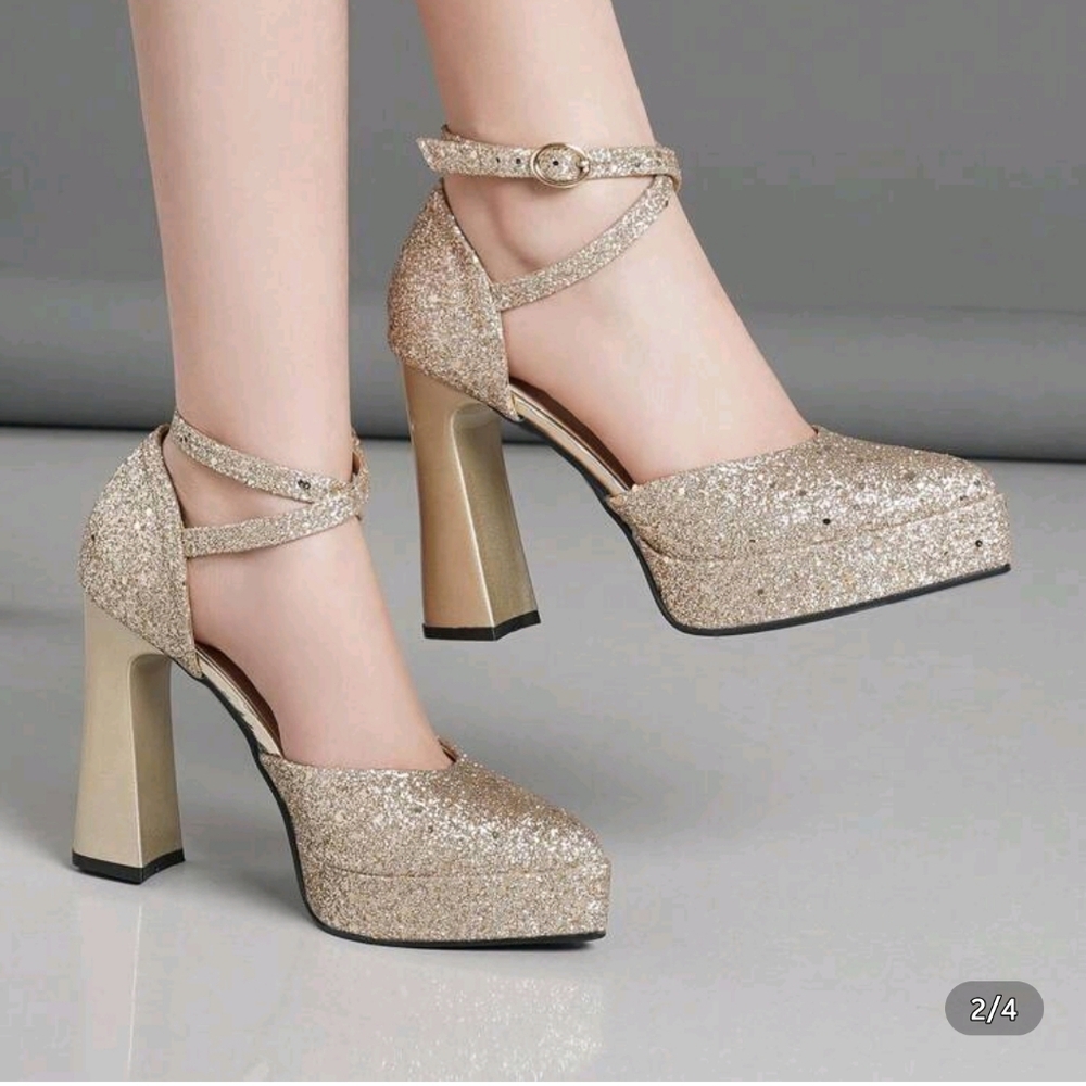 Elegant Gold Glitter Women's Heels